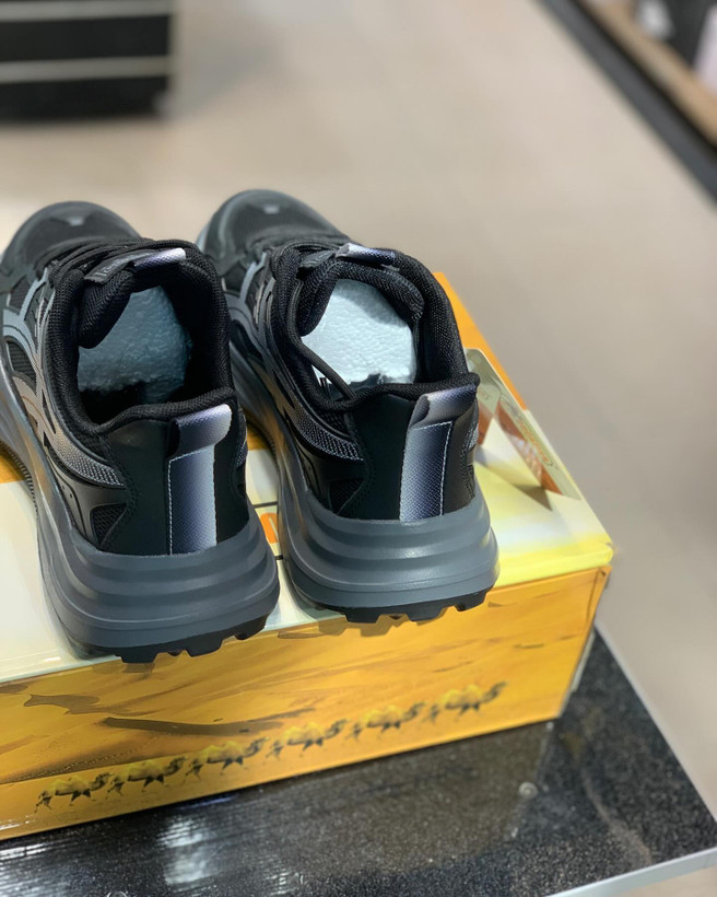 کفش مردانه اسیکس وارداتی c308