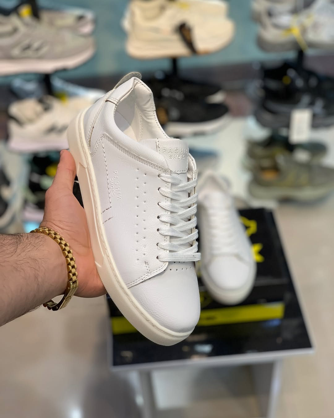 کفش اسپرت چرمی مردانه